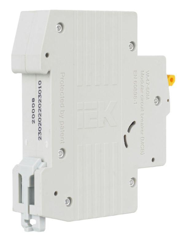 Выключатель автоматический модульный 1п C 10А 6кА ВА47-60M KARAT IEK MVA31-1-010-C