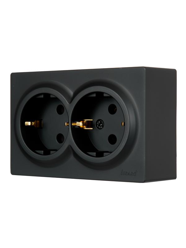 Розетка 2-м ОП LETO с заземл. закрытый корпус ПБТ черн. бархат LEZARD 752-4200-127B
