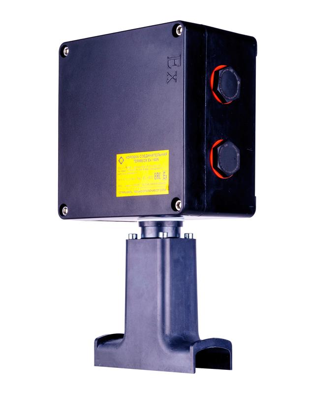 Коробка соединительная для соединения и разветвления кабелей нагревательных саморег. подключ. силовых кабелей к кабелям нагревательным саморег. EXTHERM Extherm TermBox Ex 160N