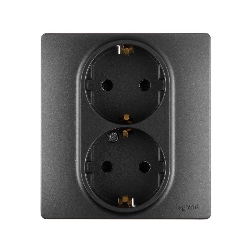 Розетка Inspiria 16А 250В 2х2p+E защ. шторки безвинт. зажимы антрацит IEK 673758