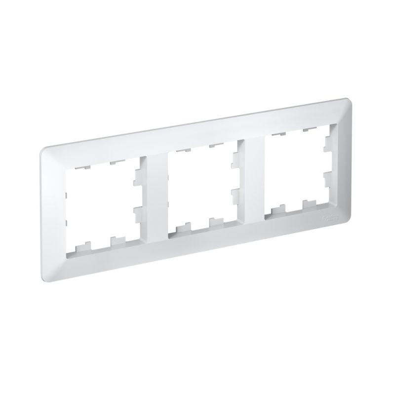 Рамка 3-м AtlasDesign Air бел./дым. бел. SE ATN220103