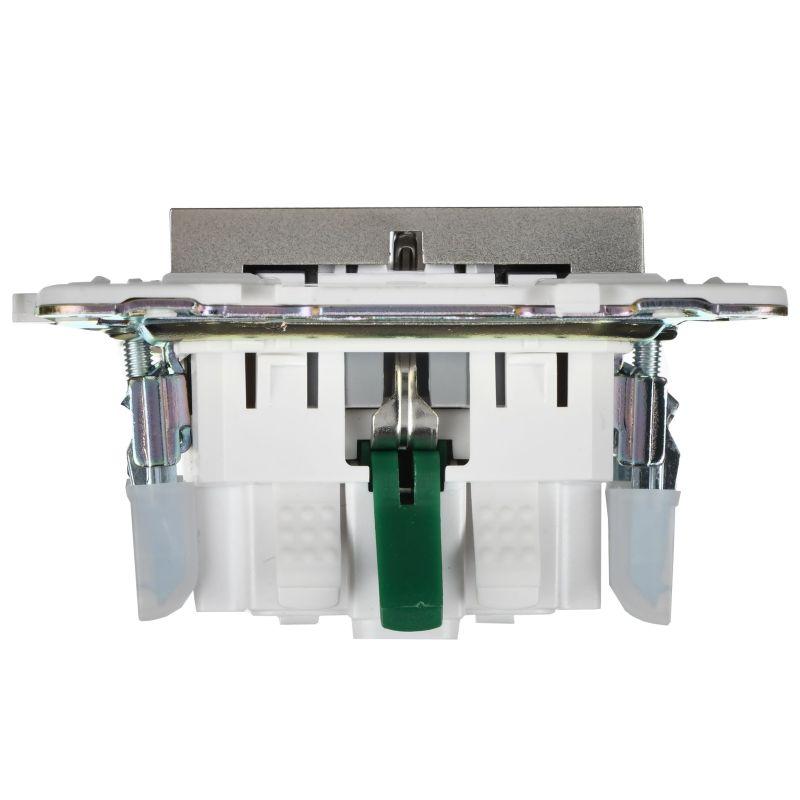 Розетка SKANDY 16А с заземл. защ. шторки безвинт. крепл. SK-R06Sh шампань IEK SK-R14-16-1-K37