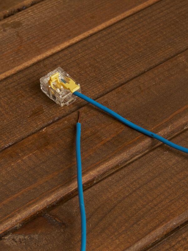 Клемма строительно-монтажная СМК 228-412 (уп.100шт) IEK UKZ60-412-100