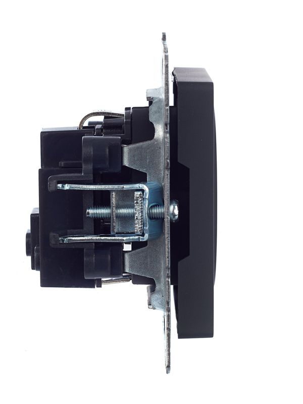 Розетка 1-м СП BRITE РС14-1-0-БрГ 16А с заземл. защ. шторки механизм графит IEK BR-R14-16-K53