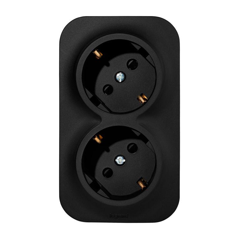 Розетка 2-м ОП Quteo 16А IP20 250В 2х2P+E с заземл. защ. шторки черн. матов. IEK 782475