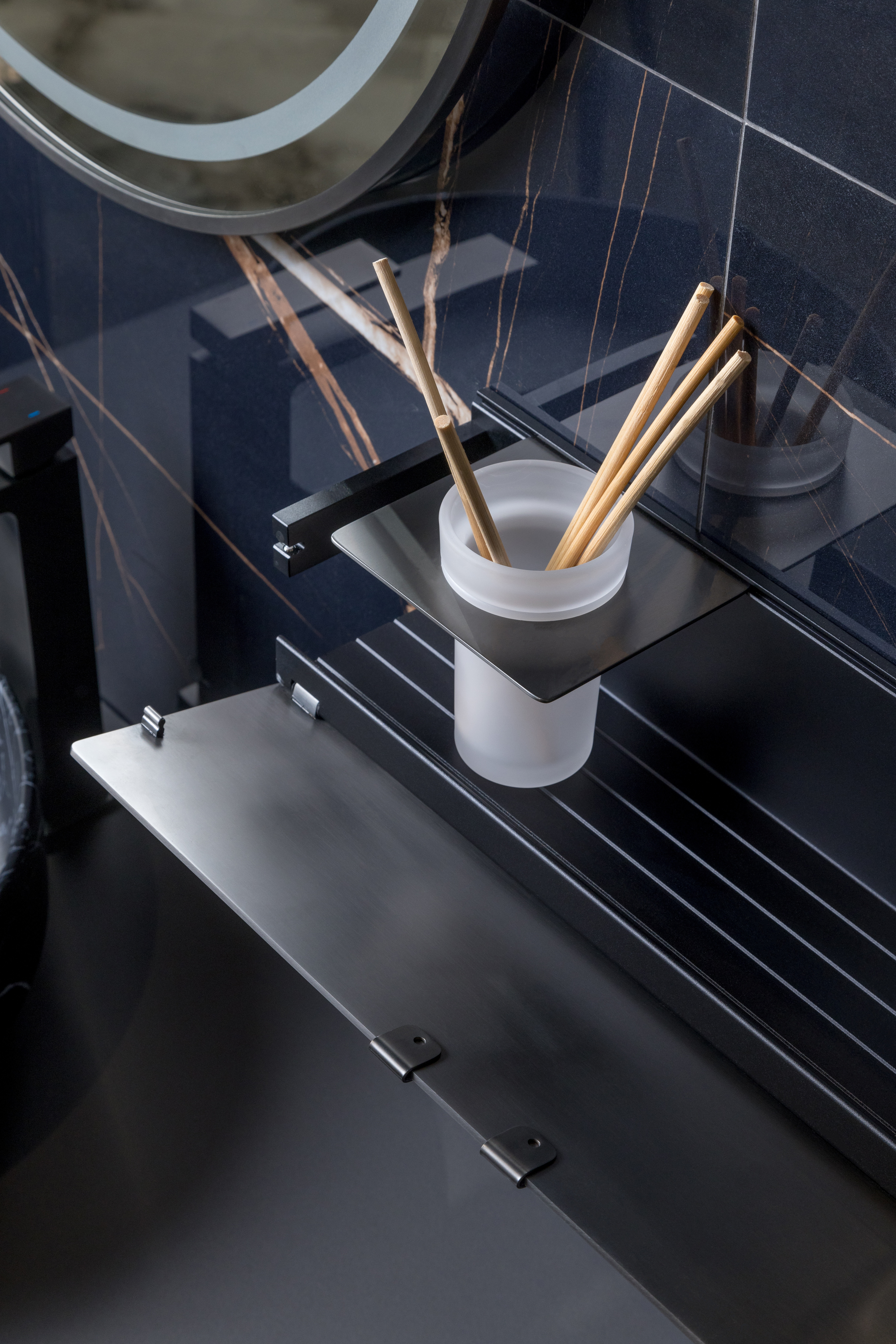 Мыльница для полки Black/Черный