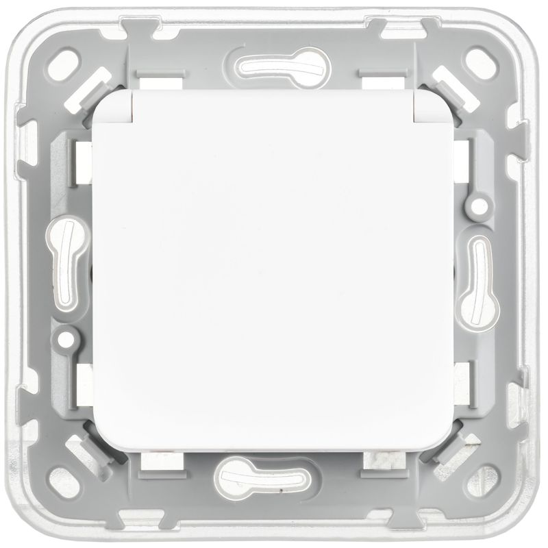 Розетка СП FLITE РСшкр11-1-44-ФлБ 16А IP44 с заземл. с защ. шторками и крышкой безвинтовое крепление механизм бел. IEK FI-R16-16-1-44-K01