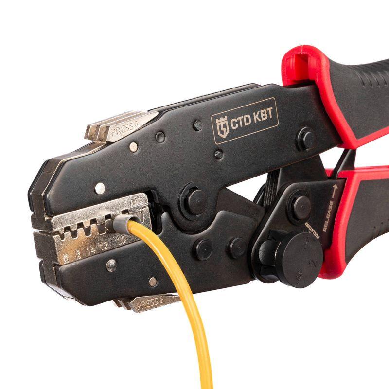 Пресс-клещи с набором матриц CTD+5 серия QUICK PRO КВТ 101859