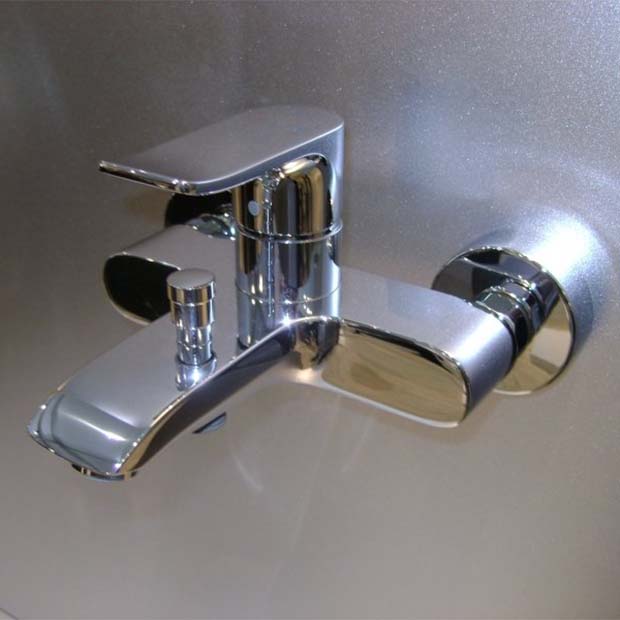 Смеситель Hansgrohe Metris 31480000 для ванны