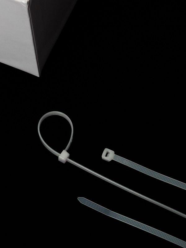 Хомут кабельный 4.8х300 нейл. бел. (уп.100шт) IEK UHH31-D048-300-100