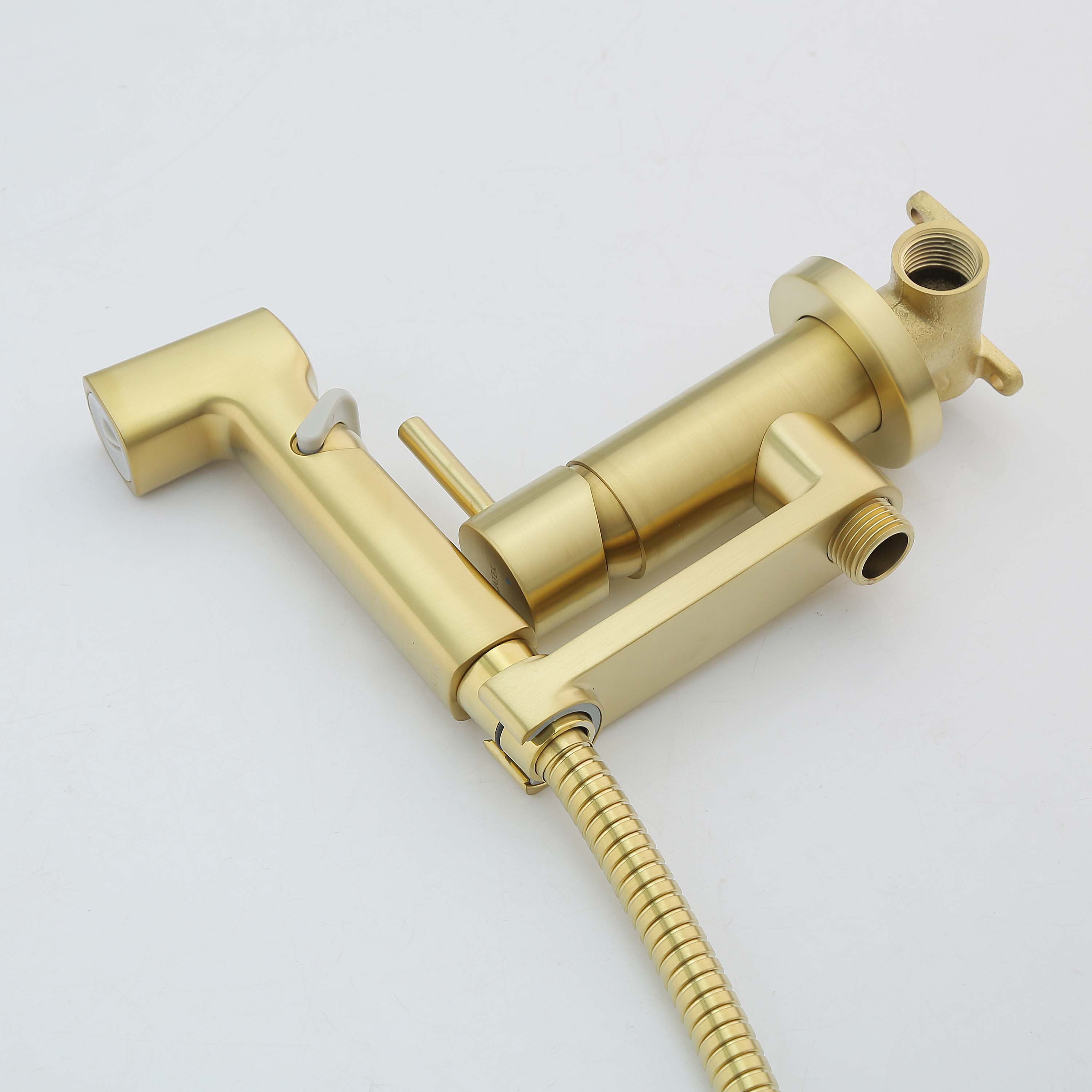 Комплект для гигиенического душа Aquatek НИКА встроенный (смеситель + гигиеническая лейка + шланг) AQ1819BG    золото шлифованное