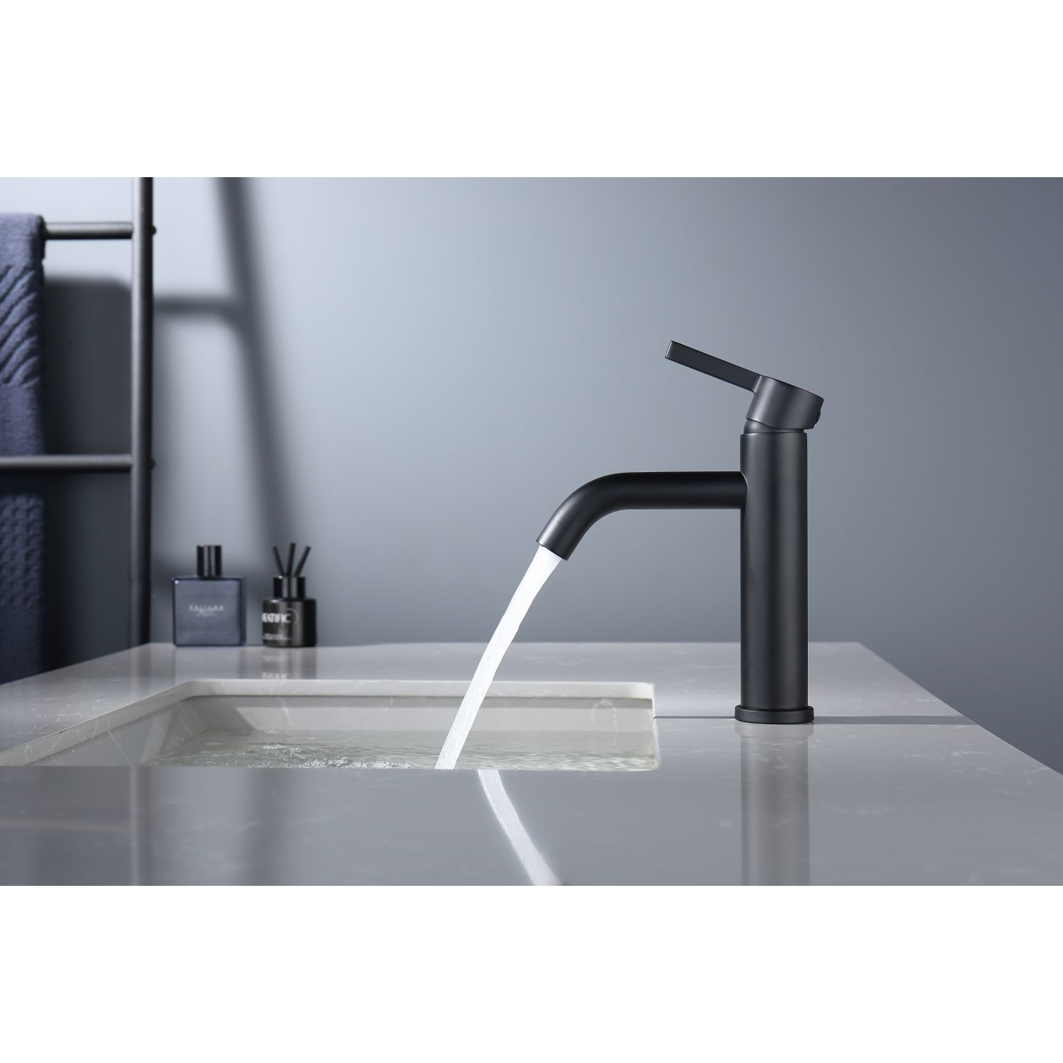 Смеситель для раковины Splenka S221.10.06, черный