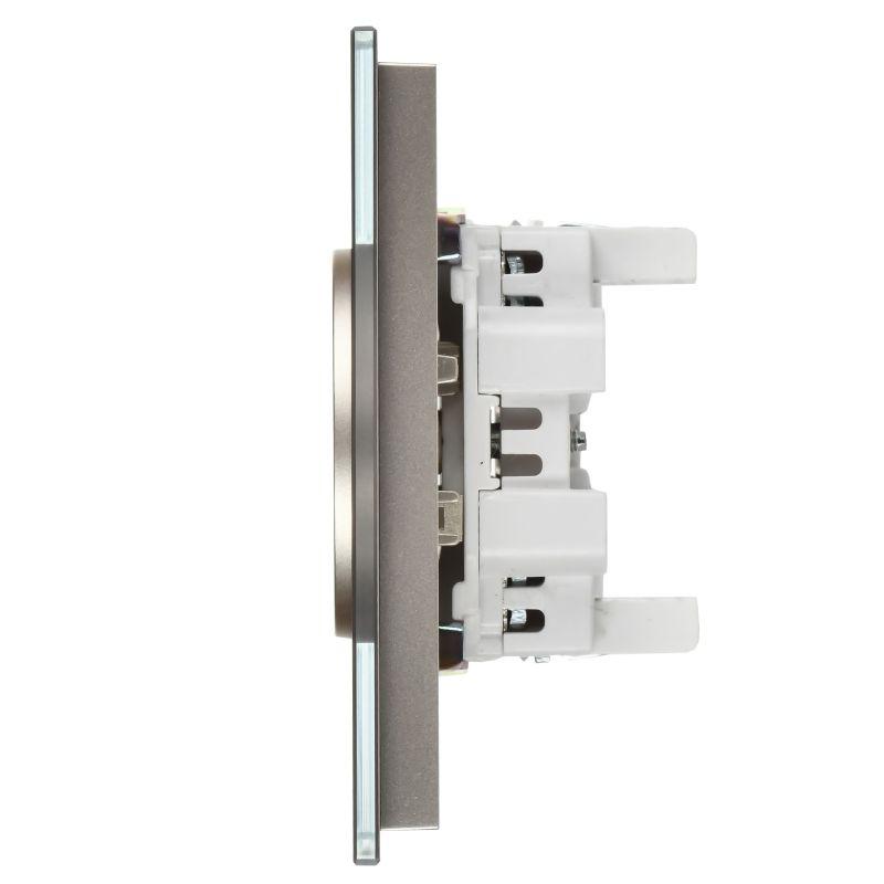 Розетка 2-м SKANDY 10А без заземл. без защ. шторок для плоской вилки SK-R03Sh шампань IEK SK-R20-10-K37