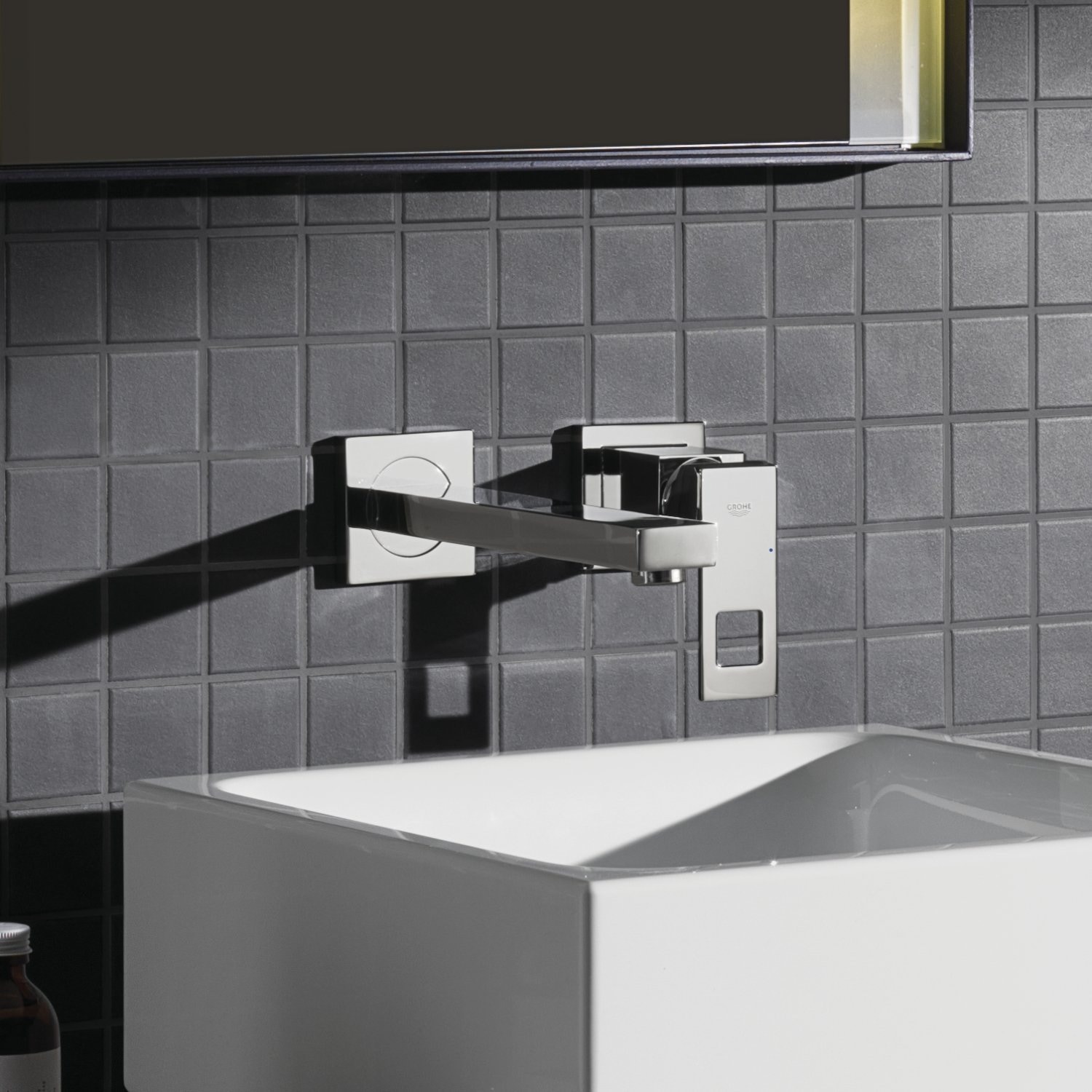 Смеситель Grohe Eurocube 23447000 для раковины