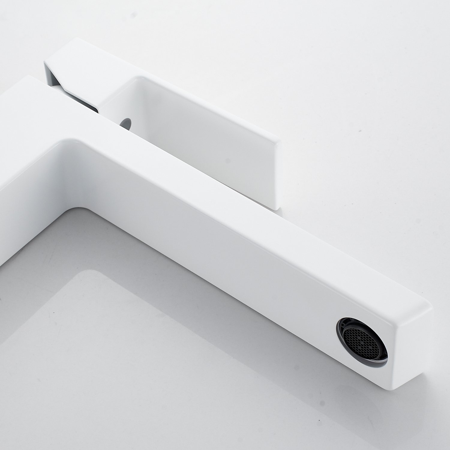 Смеситель для раковины высокий Rose R18C R1811C-1, белый