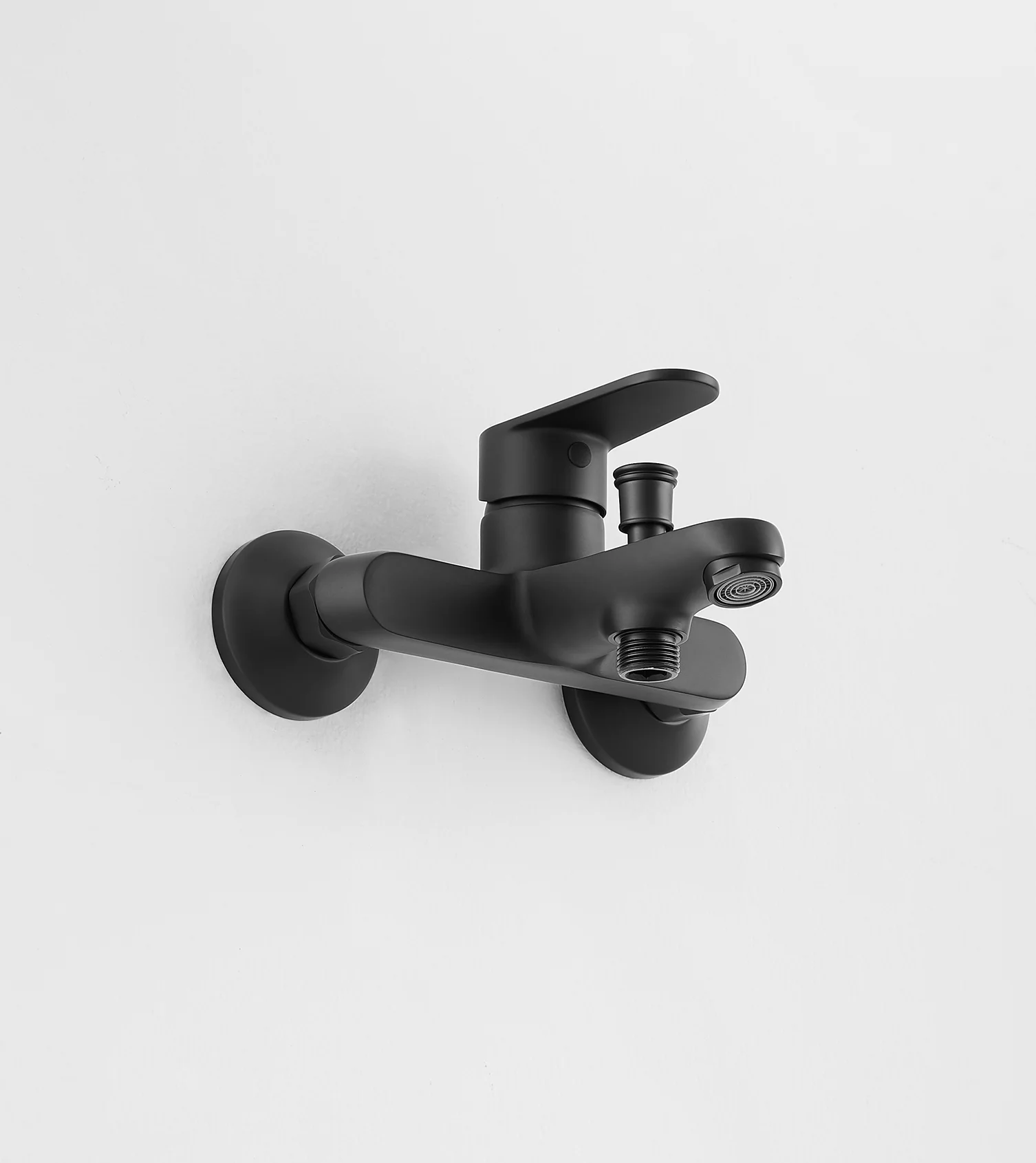 Смеситель для ванны Arrow AG36AMB, черный матовый