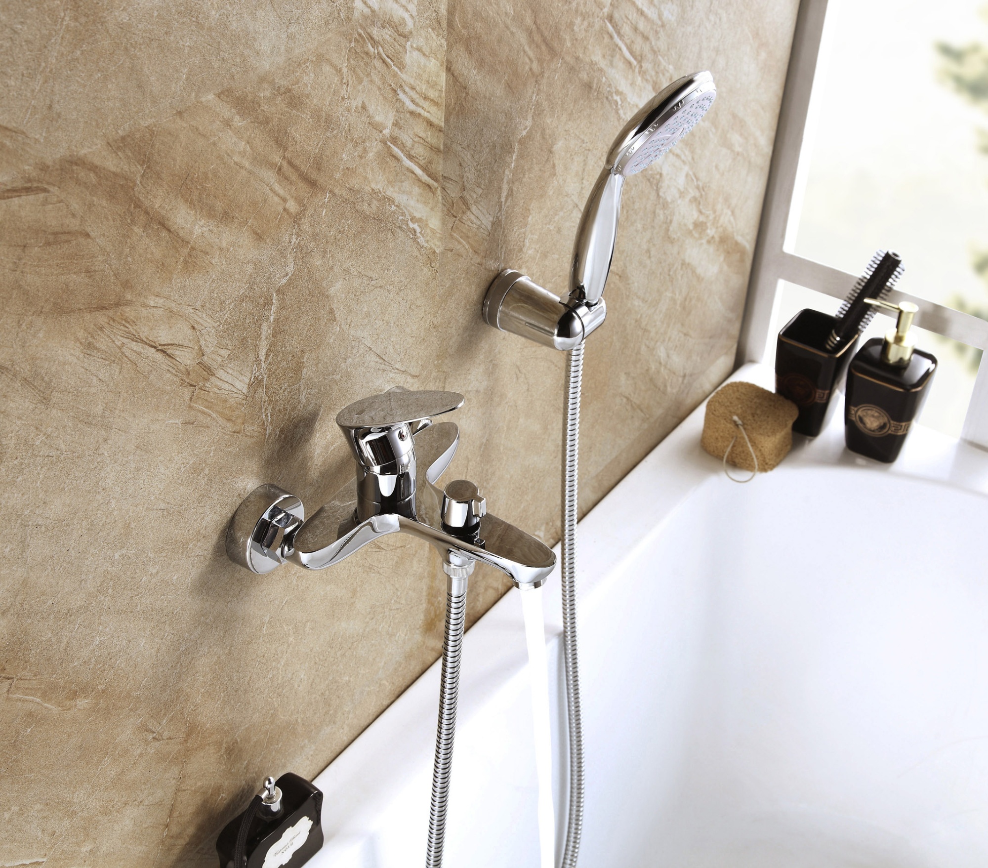 Смеситель для ванны Lemark Nero (LM0214C)