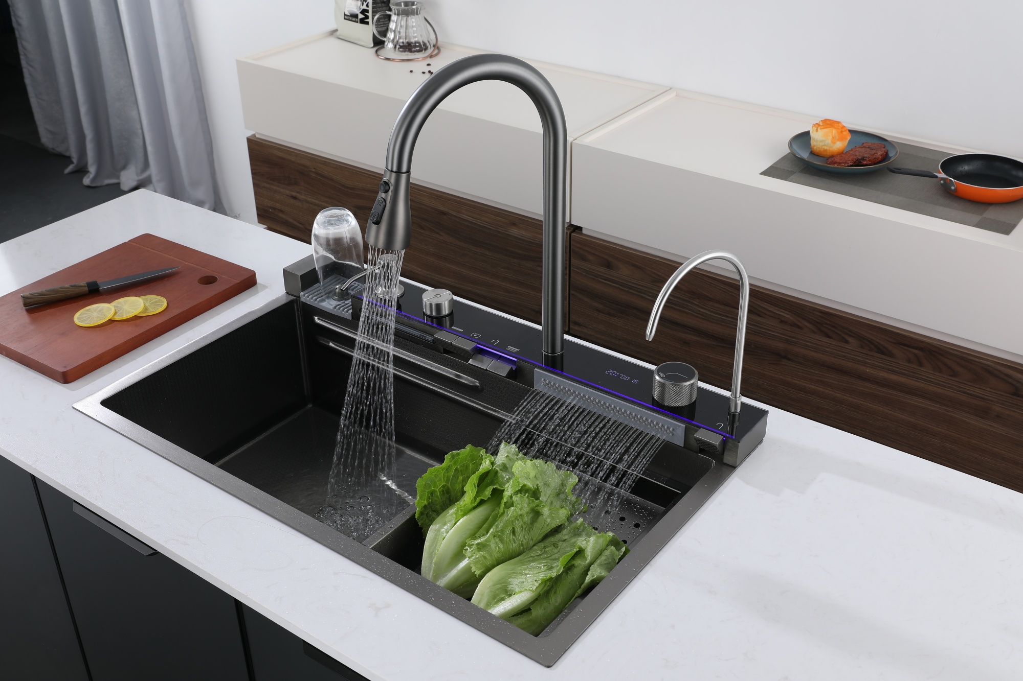 Многофункциональная мойка GLORIA II nano black (серая) из нержавеющей стали, кухонная (750х460х230) Ceruttispa